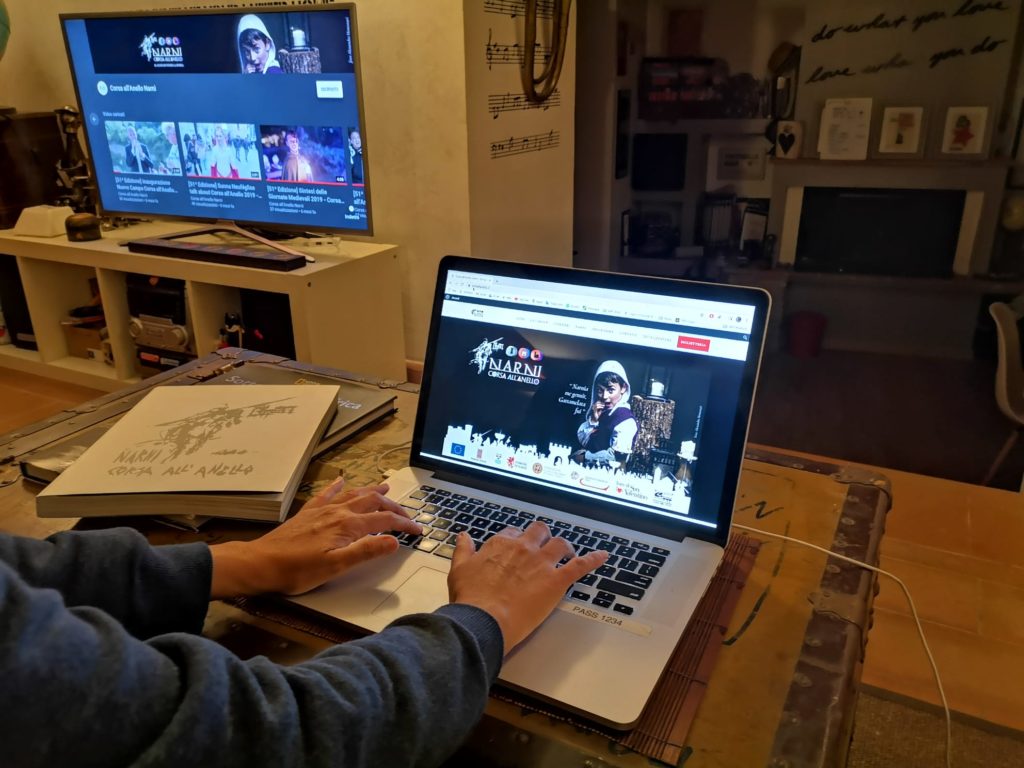 corsa all'anello virtuale